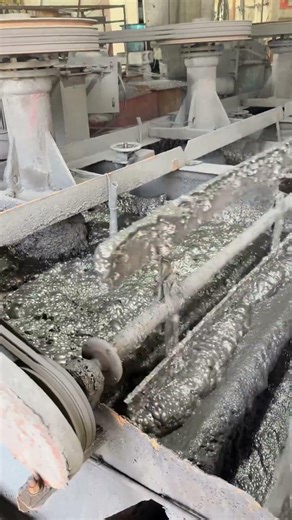 Flotation machines are widely used in the beneficiation processes of various minerals.#machine