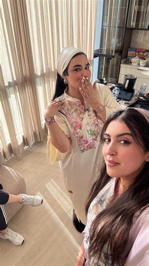 Zina Salouane on Instagram: "✨ Démo Thermomix TM6 & TM7 ✨ Un immense merci à mon amie @nassima_makeup_artist et à ses adorables amies, de vraies clientes Thermomix, pour leur attention, leur enthousiasme et les beaux échanges durant le cours et la démo 💚 Aujourd’hui, j’ai eu le plaisir de vous faire découvrir : ✔️ les fonctionnalités du TM6 et du tout nouveau TM7 ✔️ la cuisine guidée avec Cookidoo ✔️ la simplicité, la rapidité et la magie du Thermomix au quotidien 📦 Livraison & démo partout au