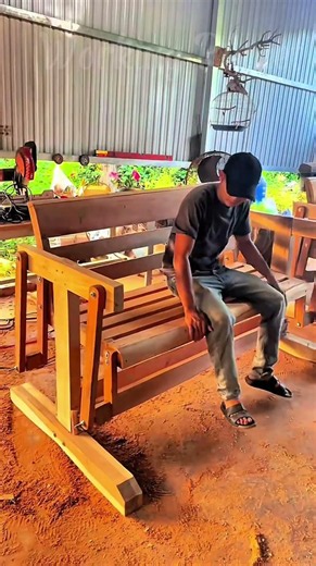 GENIUS Folding Mechanism MAKES Perfect Wooden Swing 🪵