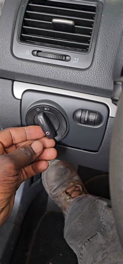how to safely remove light switch in volkswagen jetta