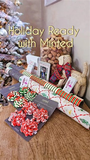 Rebecca Stewart Szmidt | This year we made all our holiday details beautiful thanks to @minted 🎄🫶 They truly think of every detail — from artist-designed cards and... | Instagram