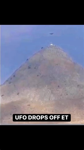 #paranormal #AlienLife #aliens #extraterrestrial #UFO #ufosighting #UAP #creepy #scary #alienabduction | Alien World