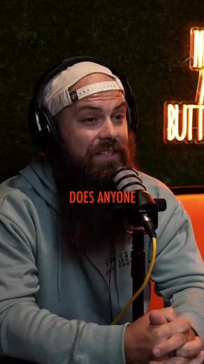 13K views · 597 reactions | Apparently its okay for wolves to fall in love with children. #podcast #ninjasarebutterflies #comedy #twilight #wolf #teamjacob | Gwen Peeler | Facebook