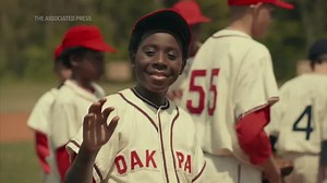 ‘The Wonder Years’ cast say series reboot offers a new perspective