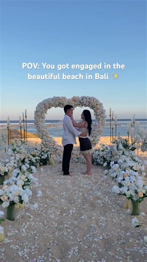 Pro tip: Your woman also deserves this 💕💍💐 #proposal #proposalideas #engaged