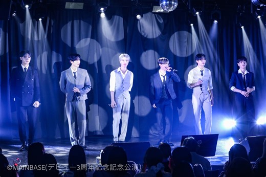 韓国グループ：D-ONE クリスマス＆年末年始も一緒に過ごそう！12月24日はどなたも無料のフリーライブ開催！