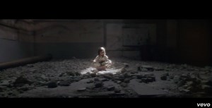 Sia Releases New Video For "Alive" -