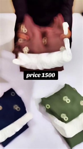 Stylish Dresses Available for Online Purchase