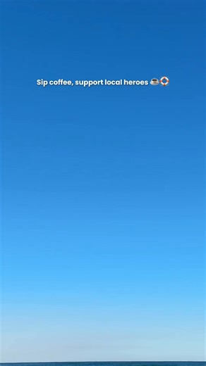 Helping save lives, one coffee at a time. ☕🛟 When you order a bag of our smooth, balanced Rescue Blend, we’ll donate $7 to your chosen QLD Surf Club!⁠ ⁠ From bean to beach, your daily coffee will help Surf Life Saving Queensland’s daily commitment to community safety. Thank you for supporting the heroes who protect Queensland’s beaches. 💙 | Merlo Coffee