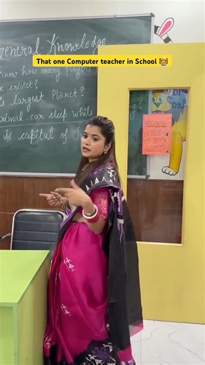 A computer class at school🏫😂 #shorts #mrmikail #sejalgabashorts #school #teacher