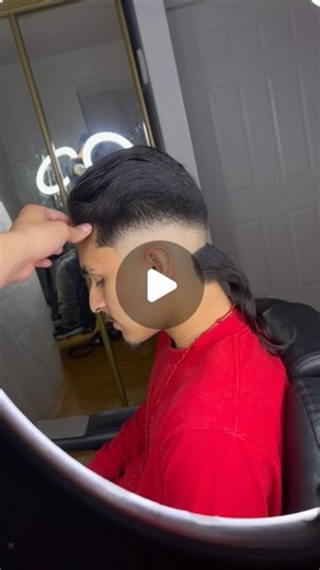 San jose barber 💈✝️ on Instagram: "Mid taper x duck tail 🧼 . . . Work by tcblendz #explorepage#explorepage#barber#instagram#reels#funnyvideo#bayarea#xybca#viral#baber#haircut#lineup#design#x4"