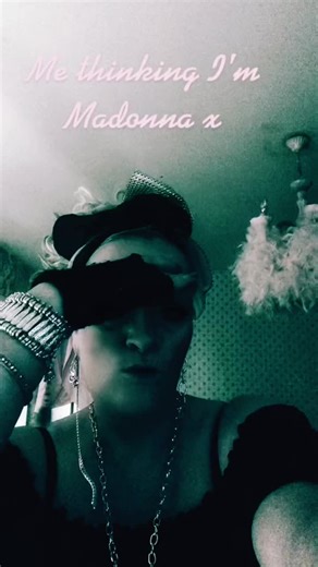 Madonna Dress-Up: 80s Style on This Day