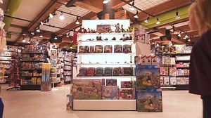 166K views · 129 reactions | Bring the family to the city and make great memories this holiday shopping season! Our new Holiday Shop & Stay website has fantastic packaged shopping deals for your next stay, along with discounts on attractions, events and more! Book today! www.tourismwinnipeg.com/deals/hot-packages-and-deals | Visit Winnipeg | Facebook