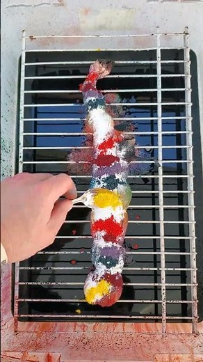 Reverse Tie Dye!Removing color from a black shirt and dyeing it with more color 😃