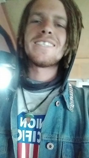 Exploring Oregon by Freight Train: Johnny Hobo and the Freight Trains