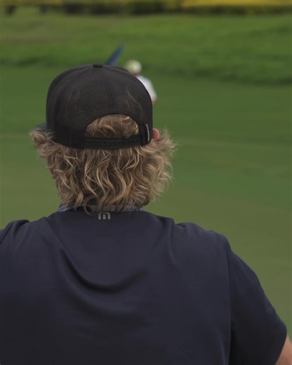 588K views · 7.1K reactions | "Wowww."  Owen Wilson saw an old friend and made new ones today at The Sentry. | PGA TOUR | Facebook