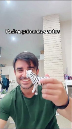 Padres primerizos👴🏻🤣 #antesvsahora #humor #shorts
