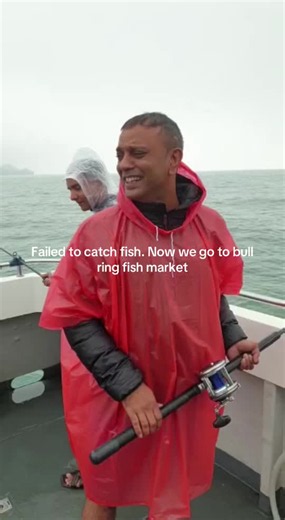 #Bullring fish market. #fishing #Ilfracombe vlog. #Afsar the traveller. Hey there! If you enjoyed the video and would like to support us, you can do so through Afsar Ali. The sort code is 40-11-18, and the account number is 85094240