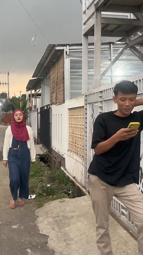 545K views · 5.4K reactions | Niat pengen uang malah daleman yang dibawa  #winda #tetehsembako #fyp | Winda Herlina | Facebook