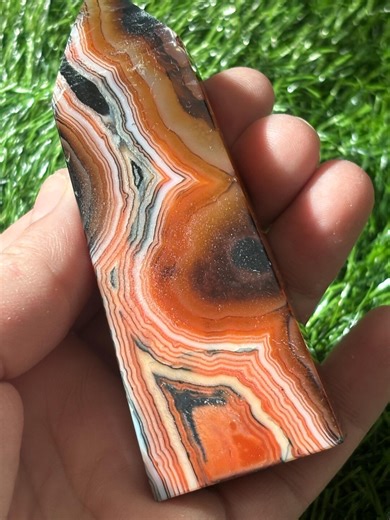 Sardonyx Crystal Tower 169g of Natural Swirly Color Bands Perfect Energy Balance Tool Decor or Gift - Etsy