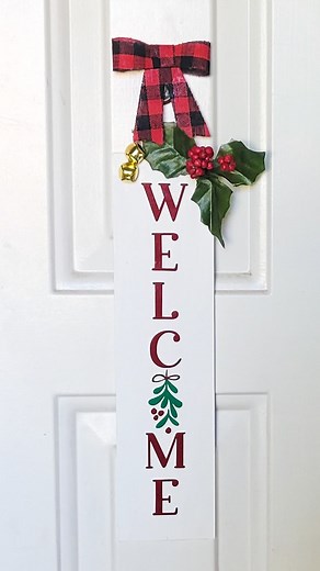 4.5K views · 18 reactions | I made this adorable #woodsign with my #dollartree finds  Comment below with the word TREE and I’ll send you all the details  #dollartreecrafts #verticalsign #woodsign #tutorial #sofontsy #paintedwoodsigns #diysigns #christmasdecor #dollartreedecor | So Fontsy | Facebook