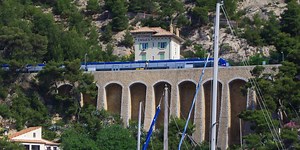 The most beautiful hikes on the Côte Bleue… by train! Provence-Alpes-Côte d'Azur Tourism
