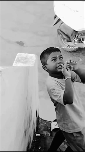 ❤️‍🔥KANNA 💸 on Instagram: "😅🙏🏻🫵🏻🗣️ : : : : : : : : : : : : : : #comedy #comedyvideo #funnyvideos #trendy #viral #trendingreels #viralvideos #comedyvideos😂 #comedygold #viral #explorer #explorepage✨"