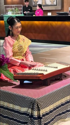 Inside the Banyan Tree Bangkok's Secret Cultural Moment #thaiculture #shorts