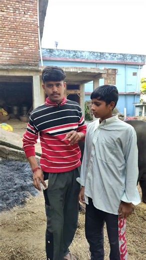 Ayush Choudhary vlogs on Instagram: "Surf Excel easy Boss ab sirf Rs 10 mein🧖 . . . #surfexcel #easywash #comedy #ad #instamood"