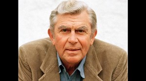 Muere Andy Griffith, el actor que hizo reír como sheriff a EEUU