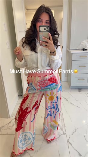 The COOLEST pants I have ever owned!! So adorable for summer & vacation!☀️ #summeroutfit #fashiontiktok #vacationoutfits #summerstyle #womenclothing