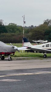 3.1K views · 32 reactions | Piper PA28 landing at Elstree Aerodrome #piperpa28 #landing #elstreeaerodrome #aviation #learningtofly | The Flying Duck77 | Facebook