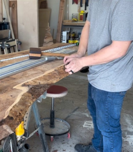 Mesquite Slab Epoxy Table Preparation