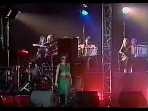 Massive Attack - Unfinished Sympathy (Phoenix Festival, 21st July 1996)