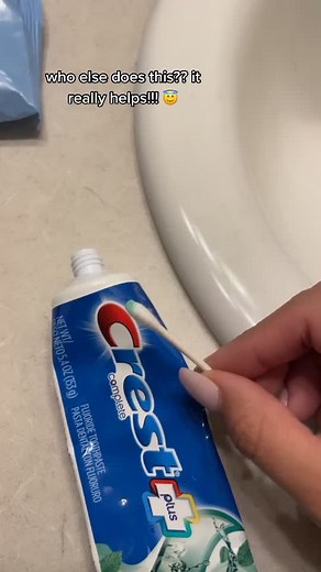 Does Toothpaste Help with Acne? Effective Pimple Treatment