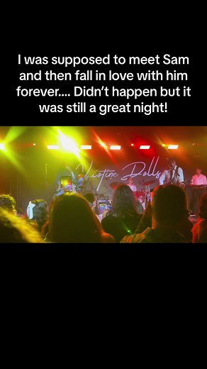 @Nicotine Dolls in Toronto! ❤️🫶🏻 what a night!!