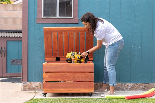 The perfect DIY storage solution for outdoors! | The DIY Life with Anika