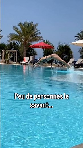 l'aquagym fait uniquement travailler les jambes ? FAUX! Voici 5 exercices pour les abdos