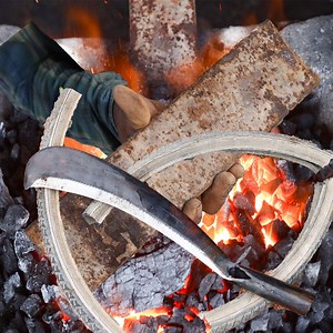 The most useful Cambodian Bill Hook for framers during rainy season. Please find more videos on my YouTube channel (Blacksmith SPR) and help to subscribe to hit 1000 subscribers. Thanks so much beforehand everybody. | Blacksmith SPR