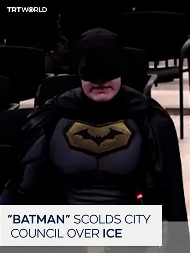 Batman Criticizes Santa Clara Officials at City Meeting