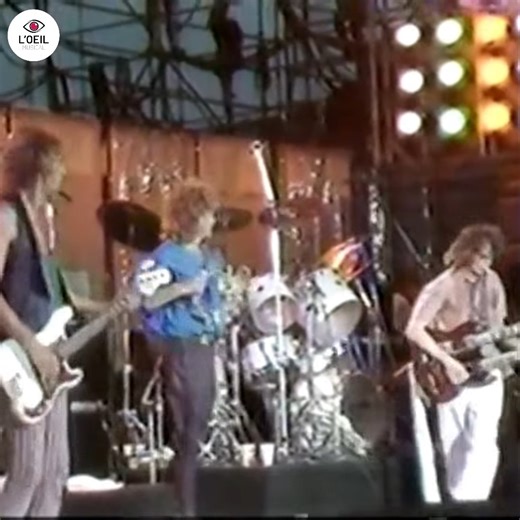 Led Zeppelin - Stairway To Heaven (Live 1985) | Music & Memories of the 50s, 60s & 70s