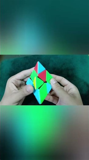 pyramix cube Solving⚡️#rubikscube #speedcubing #cubesolver