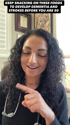 We discuss how ultra-processed foods can negatively impact brain health, causing inflammation, damaging blood vessels, and increasing risks of cognitive decline and dementia. I explain the scientific connection between diet and brain function, encouraging healthier food choices. #brainhealth #stroke #neuroscience #brain #dementia | Swati Laroia Coon