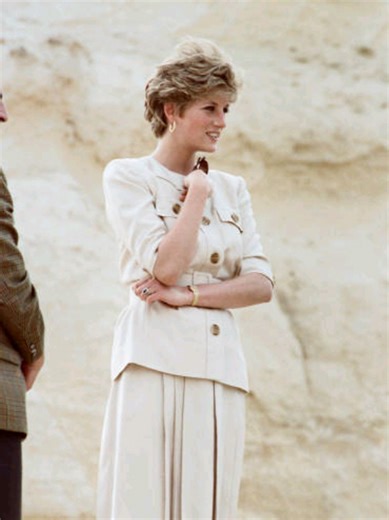 Exploring the Pyramids of Giza: A Unique Perspective