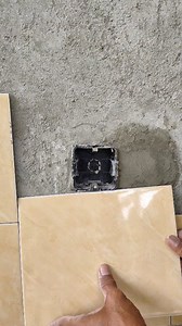 Simple trick, for beginners. Easy way to determine the hole point of ceramic tiles #tipsdantrick #ceramic #ceramicktrick #builder #contruction | Worker trick