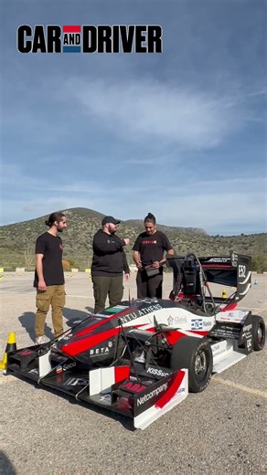 Αυτόνομο μονοθέσιο από τους φοιτητές του ΕΜΠ!