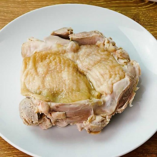 料理の基本！ 鶏もも肉のゆで方のレシピ動画・作り方 | デリッシュキッチン