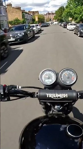 Triumph Scrambler 900 Raw Sound