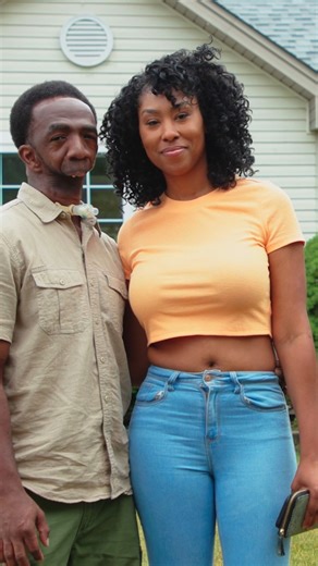 Born without a jaw - but it didn't stop me finding love ❤️ #fbreels #borndifferent #facialdifference #findinglove #nojaw | Born Different