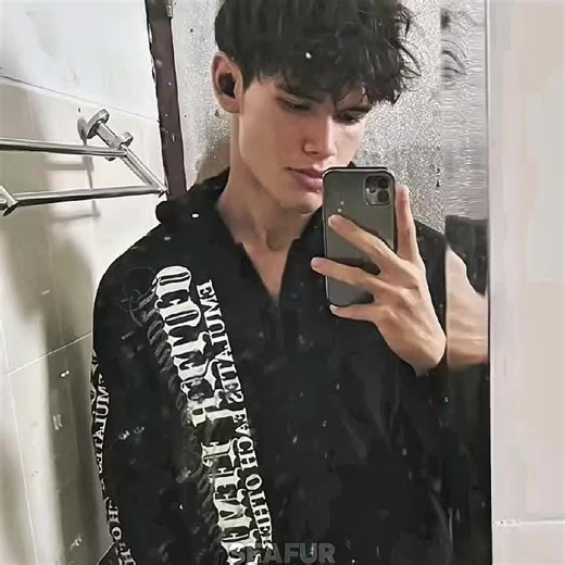 Exploring Fate: The Essence of Vampires